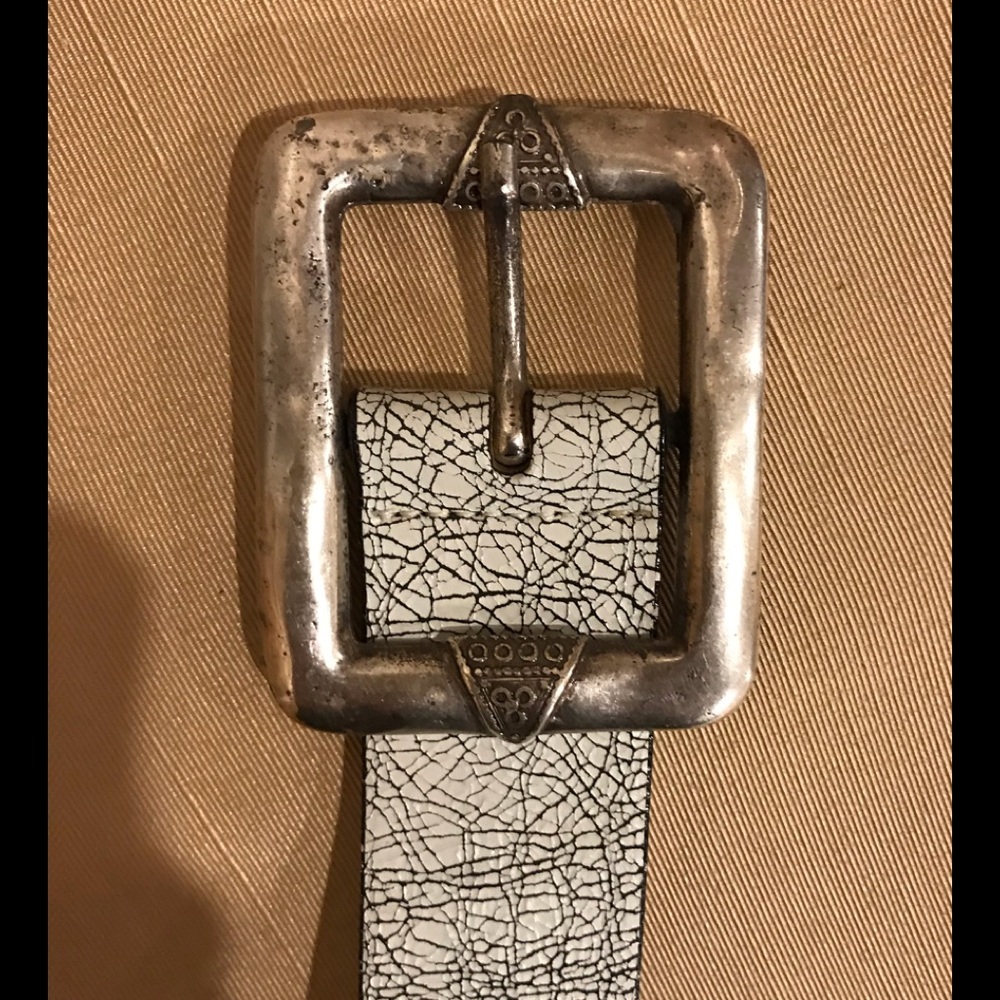 SOLD ON MERCARI!!! Streets Ahead metal and leather belt. Excellent used conditio - Picture 4 of 5